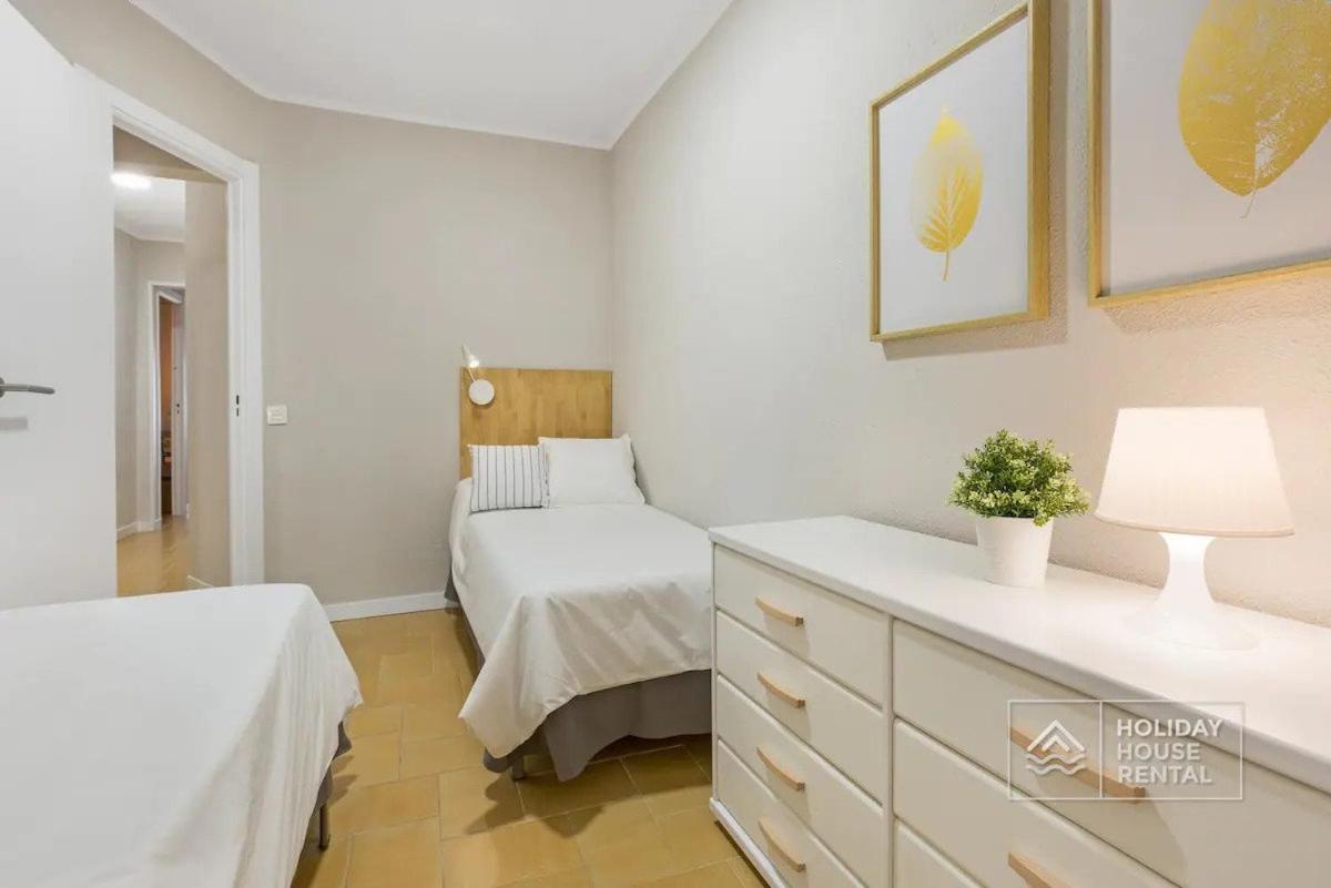 Cosy 3-Bedroom Apartment For 6-8 People Just 50M From The Beach Salou Exterior foto